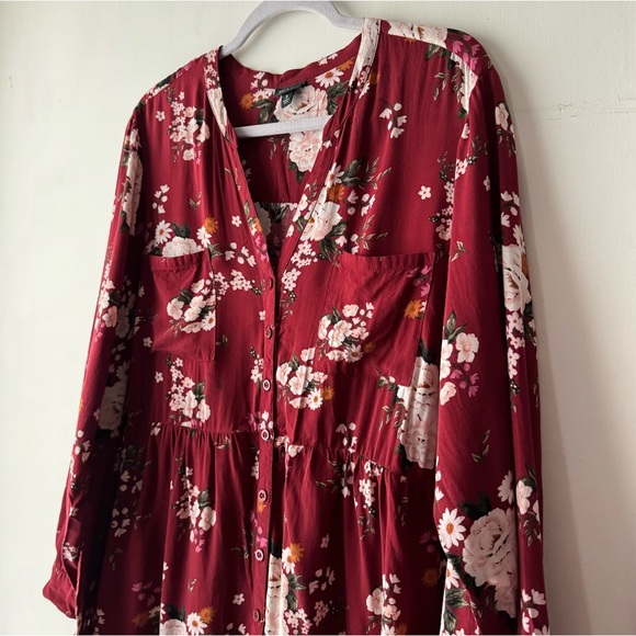 Torrid | Emma Babydoll Burgundy Floral Button-Front Tunic - Picture 4 of 12